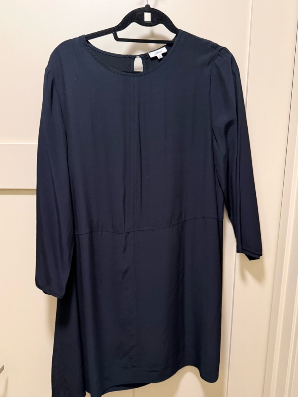 Aritzia Wilfred Black Shift Dress